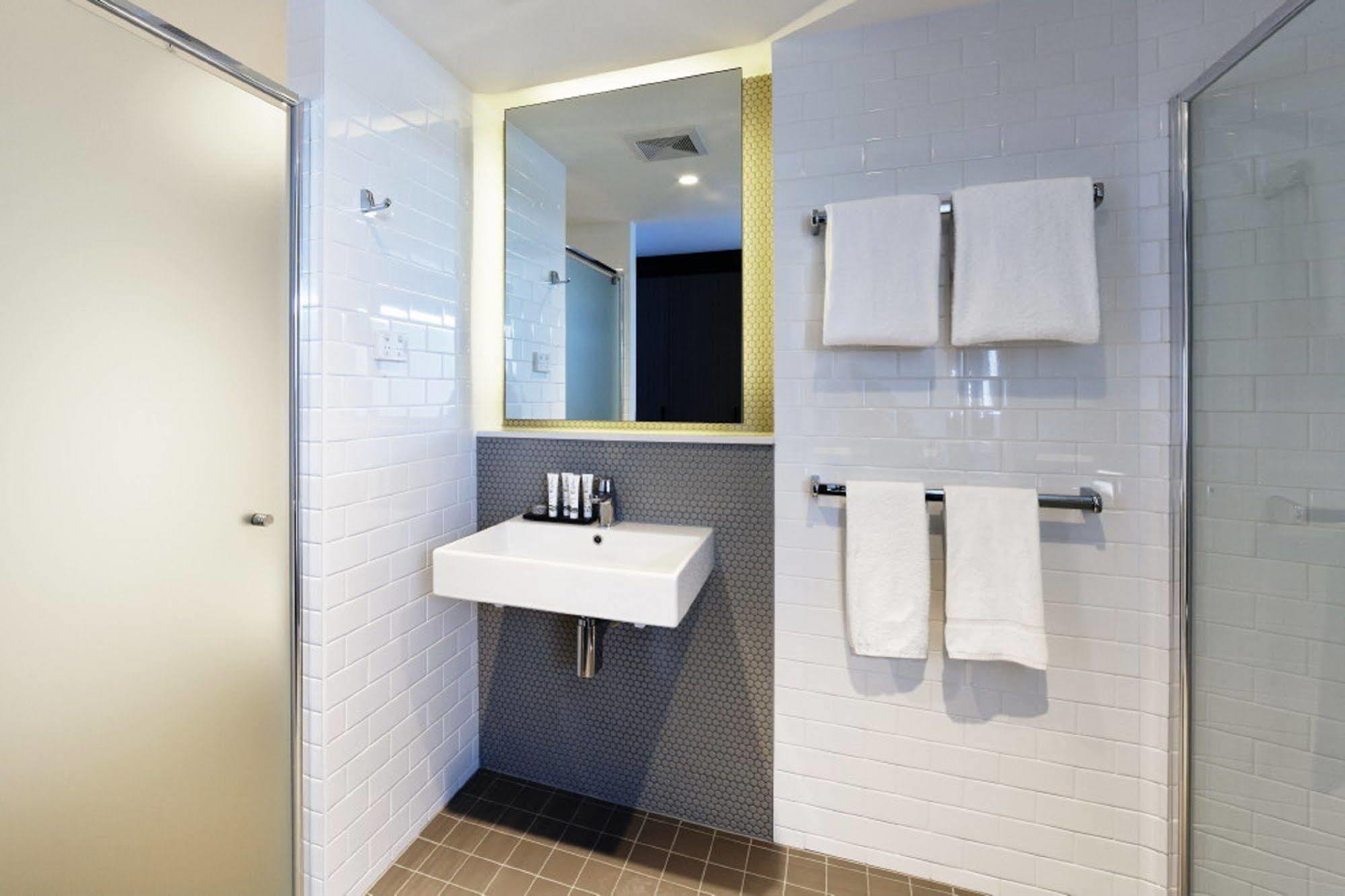Alpha Mosaic Hotel Fortitude Valley Brisbane Dış mekan fotoğraf